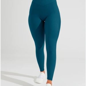 Buffbunny Material Girl Ribbed Legging Nile S